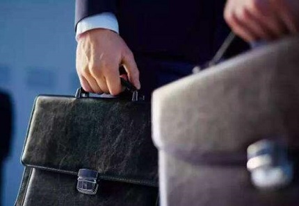请律师会见一次多少钱？