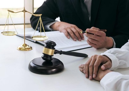 深圳福田职务犯罪律师专案辩护-资深律师团队精通贪污贿赂与渎职犯罪案件辩护策略