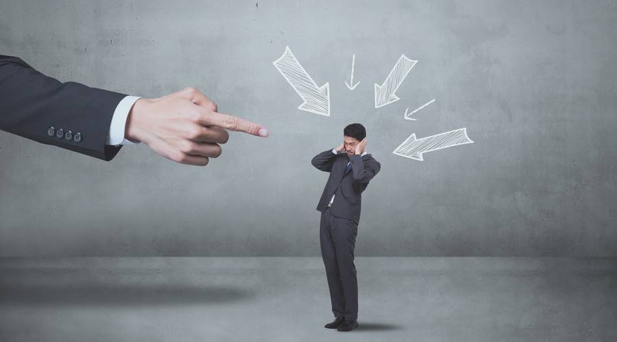 找律师打官司先付费还是结案付?