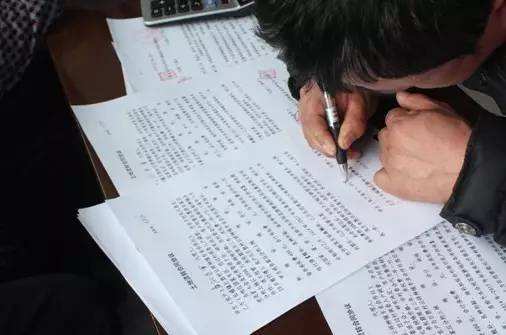 员工还在患病医疗期内，劳动合同到期后公司可