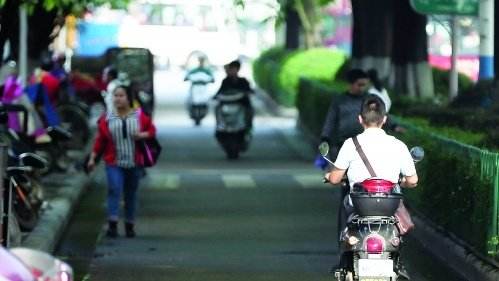 工伤人员是否可以提前退休？