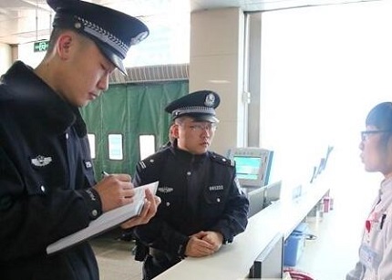 深圳保外就医有警察看管吗？