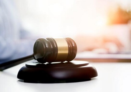 非法集资被拘留多久？非法集资需要请律师吗？