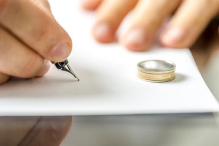夫妻感情破裂离婚协议怎么写？夫妻感情破裂离婚小孩怎么判？