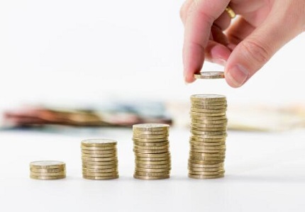 工伤工资不得低于多少？工伤工资不给上哪申请劳动仲裁？