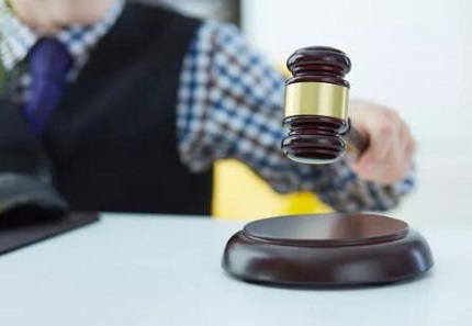 操纵证券、期货市场罪