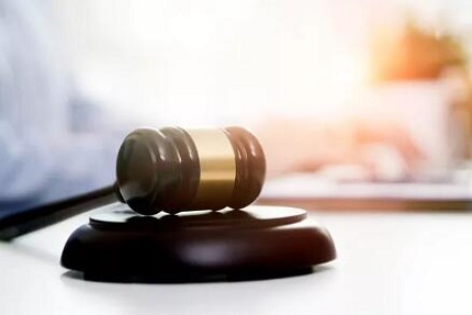 抢劫罪需要多久开庭？抢劫罪开庭会通知家属吗？
