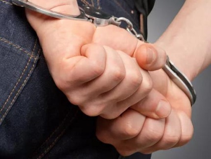 洗黑钱被拘留流程是怎样的？洗钱罪被抓要多久才判刑？