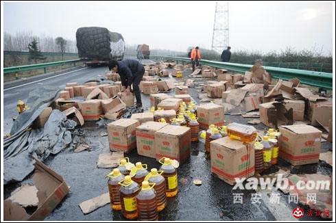 货物遭哄抢，算是抢劫吗？有何依据？