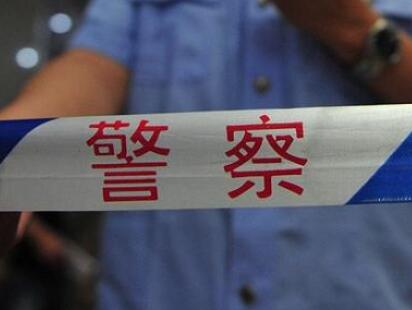 团伙抢劫打伤民警怎么处罚?