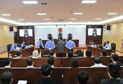 刑事辩护案例:抢劫强奸案获得从轻处罚