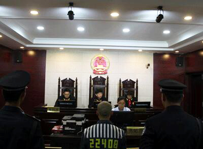 盗窃罪累犯数额较大获得从轻处罚