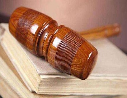 如何确保报案材料的真实性?