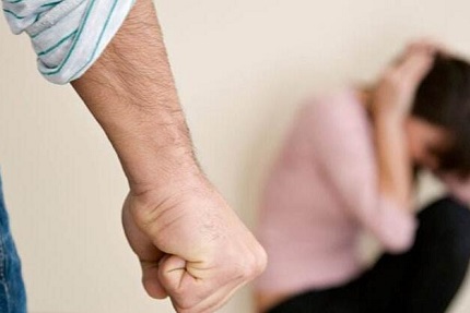 家庭暴力离婚需要赔偿多少?