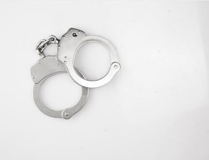 犯罪嫌疑人被批捕后可以取保候审吗?