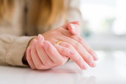 军婚离婚孩子怎么判?