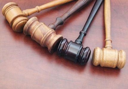 离婚官司开庭原告需要准备什么?