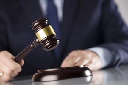 敲诈勒索罪拘留家属可以见吗?
