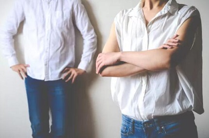 诉讼离婚可以全权交给律师吗?