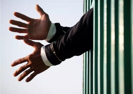 刑事拘留怎么保释出来?