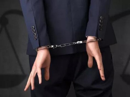 职务侵占被拘留怎样保释？