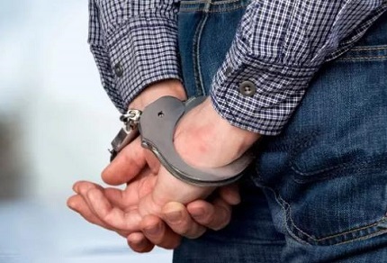 刑事拘留请律师保释要多少钱?