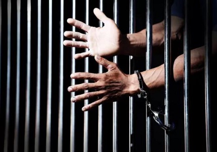 刑法82条拘留了有取保候审的可能吗?