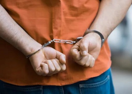 袭警罪请律师要注意什么?