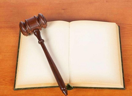 刑事律师专业辩护团队：高效解决各类刑事案件维护当事人合法权益