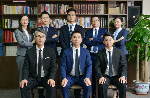 离婚财产分割指南：如何公平分配房产存款与婚后共同财产