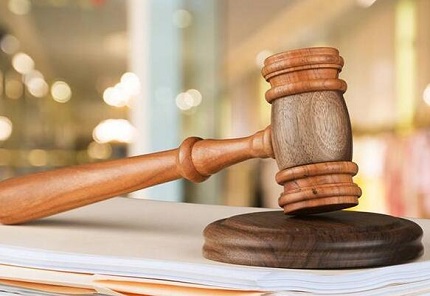 专业刑事诉讼律师团队，高效辩护保障权益 | 免费咨询