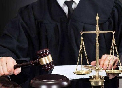 刑事律师专业辩护团队：高效解决各类刑事案件纠纷，保障当事人合法权益