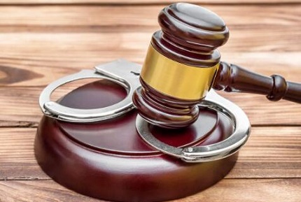刑事和解流程与法律效力解析：如何通过和解减轻刑事责任与赔偿损失