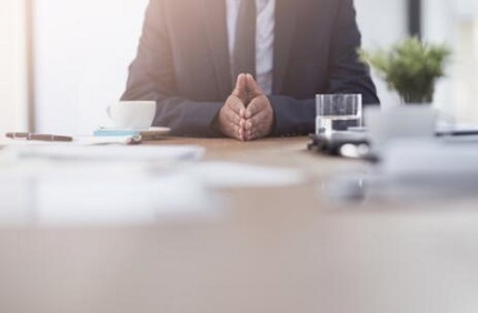 离婚财产分割指南：如何公平分配房产存款与共同财产