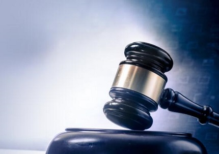 缓刑适用条件及法律后果详解：如何申请缓刑及其对生活的影响