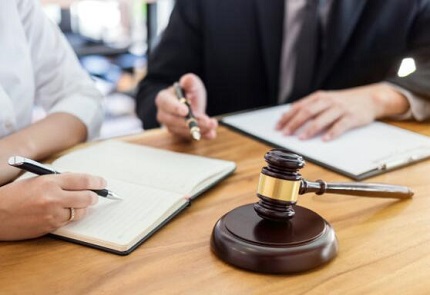 深圳婚姻纠纷律师专业解决离婚财产分割抚养权争议高效处理家庭矛盾法律咨询