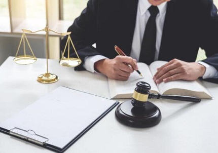 深圳资深刑事律师专业辩护团队 专注刑事案件辩护与代理