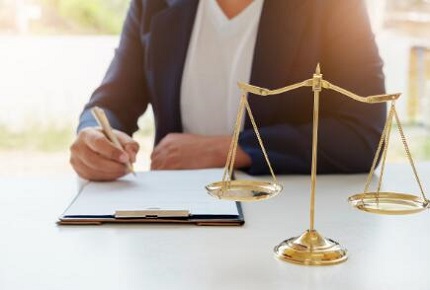 老赖欠钱不还怎么办？专业律师教你快速追讨债务的合法途径