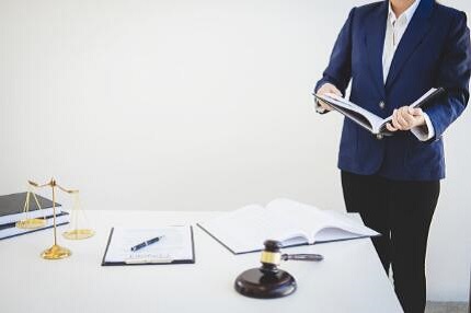 缓刑期间如何遵守规定并顺利回归社会？缓刑人员必看指南
