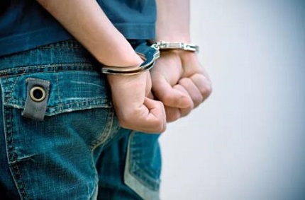 刑事和解流程与适用条件解析：如何通过和解减轻刑事责任