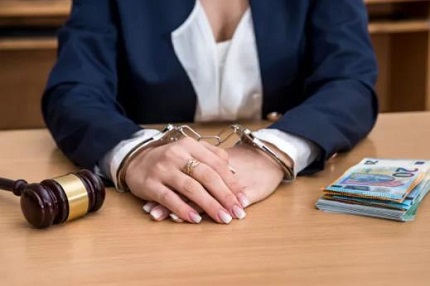 刑事律师专业辩护：高效解决刑事案件维护当事人合法权益