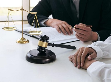 离婚财产分割指南：如何公平分配房产、存款与共同财产
