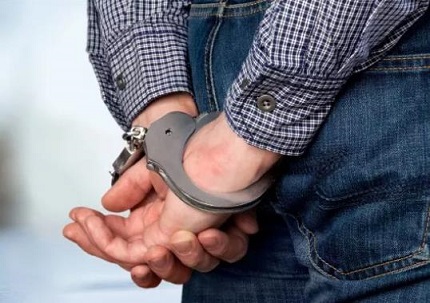 离婚房产分割指南：夫妻共同财产如何公平分配及法律依据
